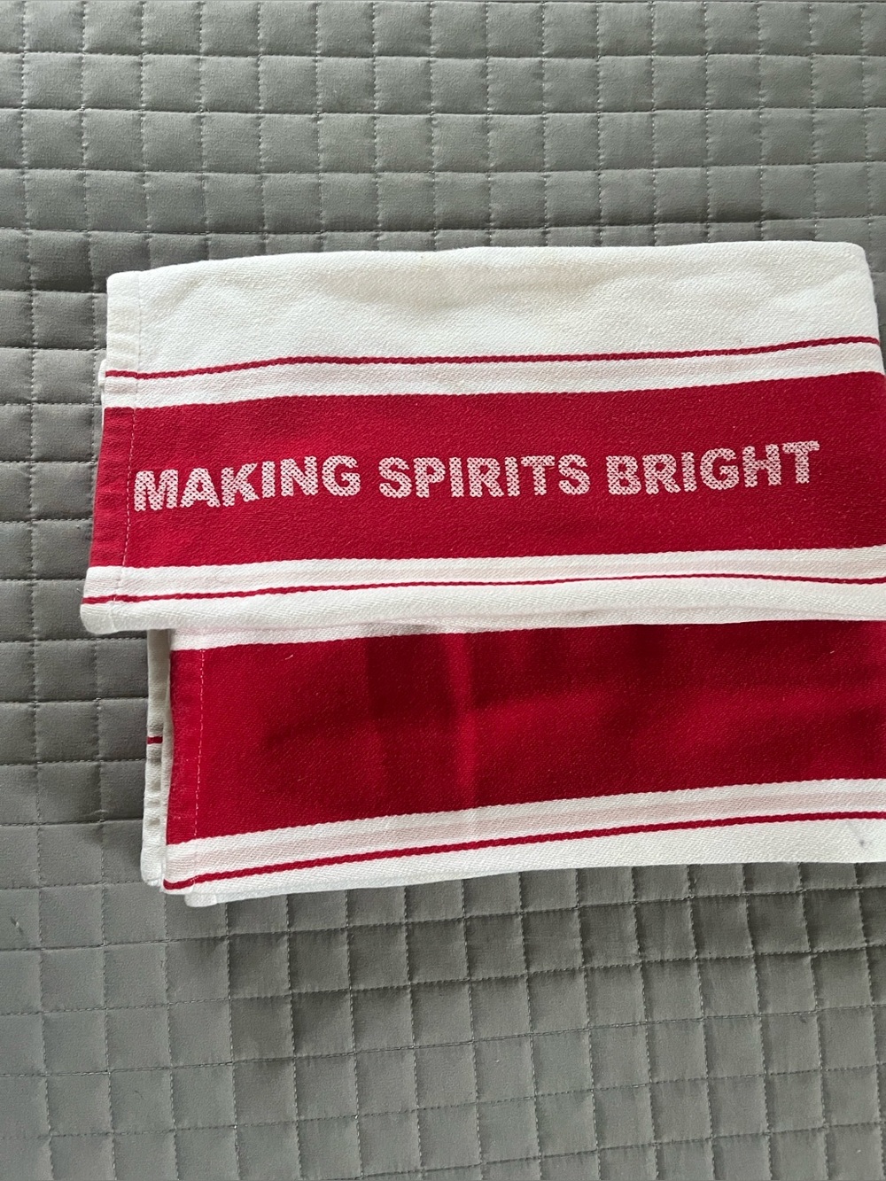 Set of dish towels red and white